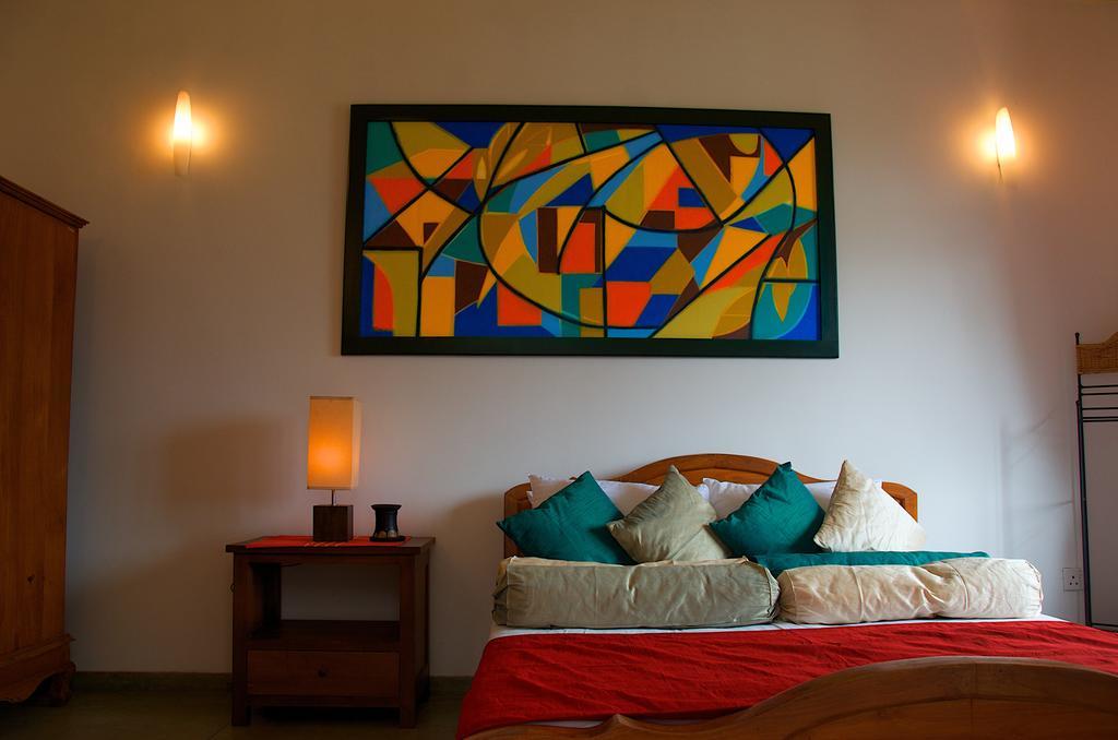 Yoho Home Away Home Kandy Exteriör bild