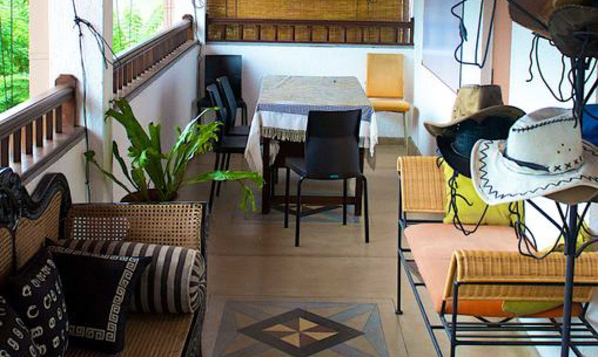 Yoho Home Away Home Kandy Exteriör bild