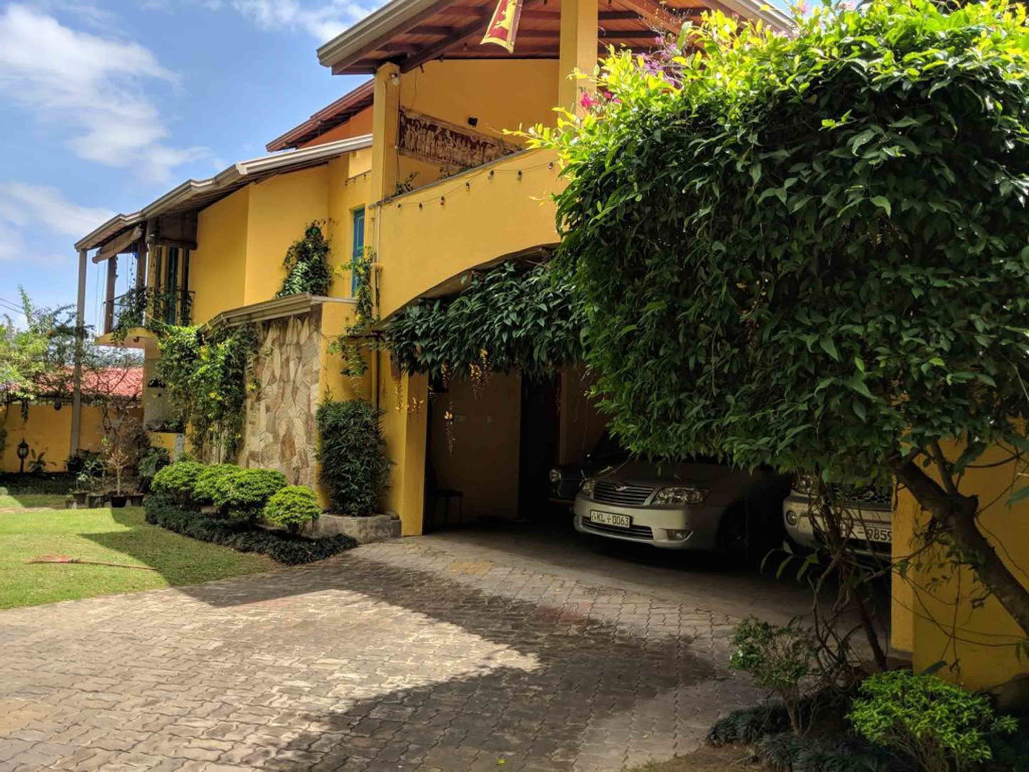 Yoho Home Away Home Kandy Exteriör bild